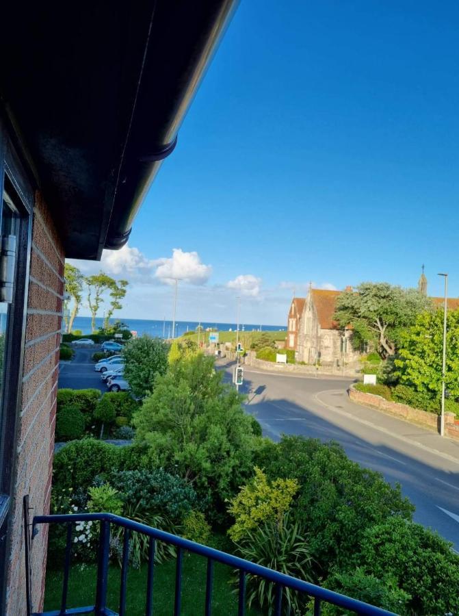 Apartmán Hightide - 2 Bed With Parking, Balcony & Sea View. Swanage Exteriér fotografie