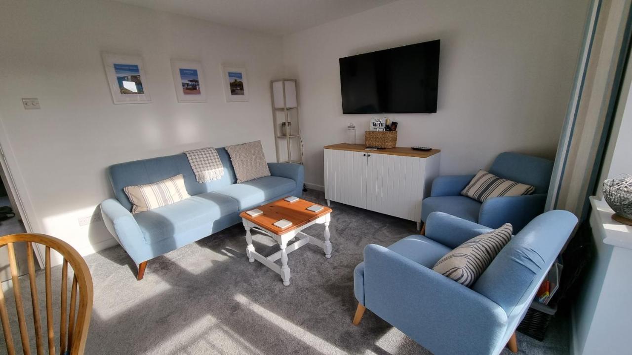 Apartmán Hightide - 2 Bed With Parking, Balcony & Sea View. Swanage Exteriér fotografie